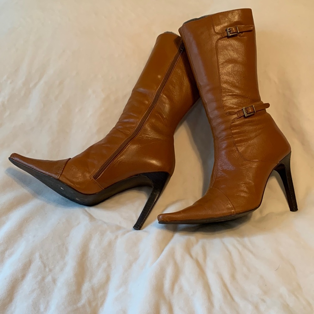 DAVID AARON 4” MID CALF BOOT WITH BUCKLE DESIGN ON SIDE SLIP ON ZIPPER UP